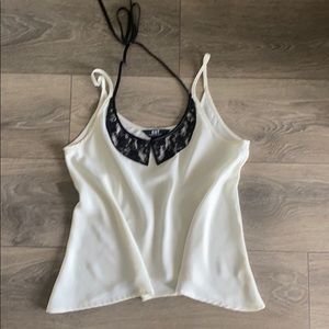 Silk camisole w lace detail